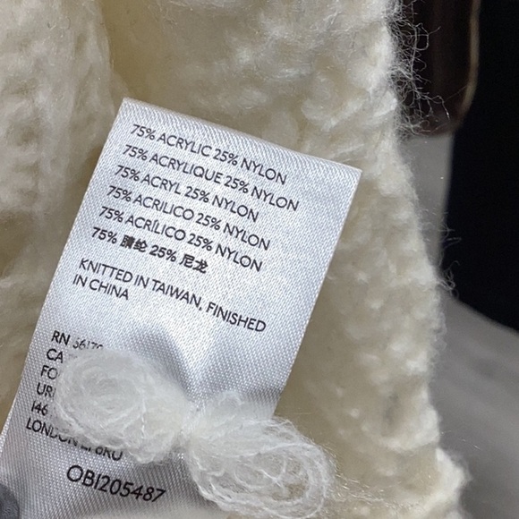 Anthropologie Pilcro Devenne Pointelle Knit Sweater oversized Sized XS - Picture 5 of 5